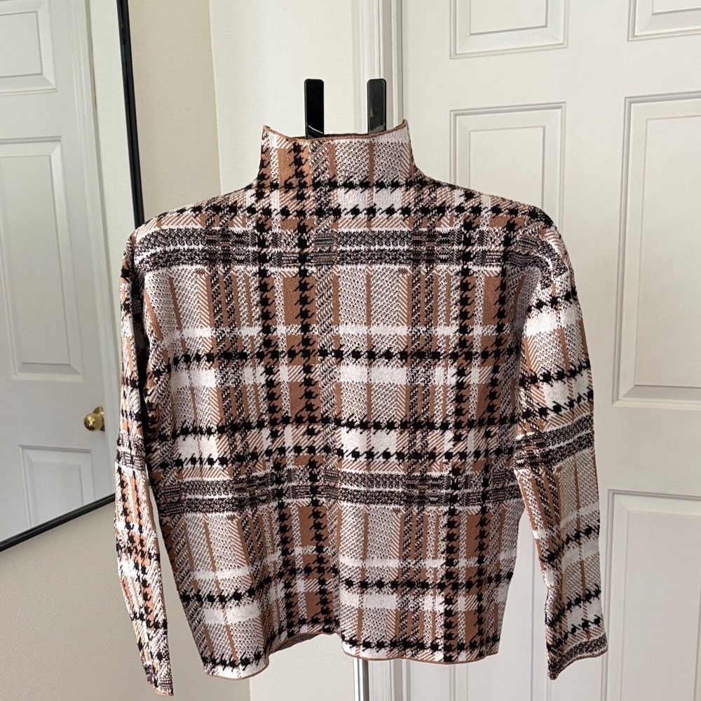 Rachel Zoe Plaid Turtleneck Sweater in Tan, Black & White